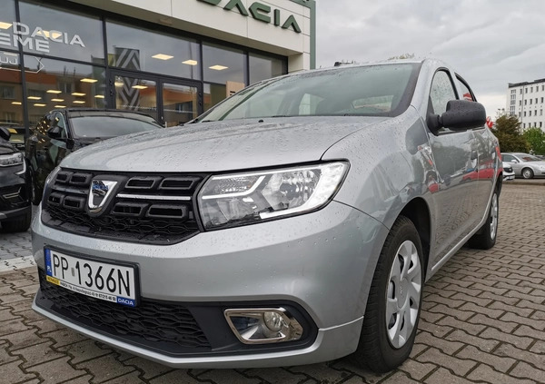 Dacia Logan cena 35900 przebieg: 18875, rok produkcji 2020 z Zwoleń małe 137